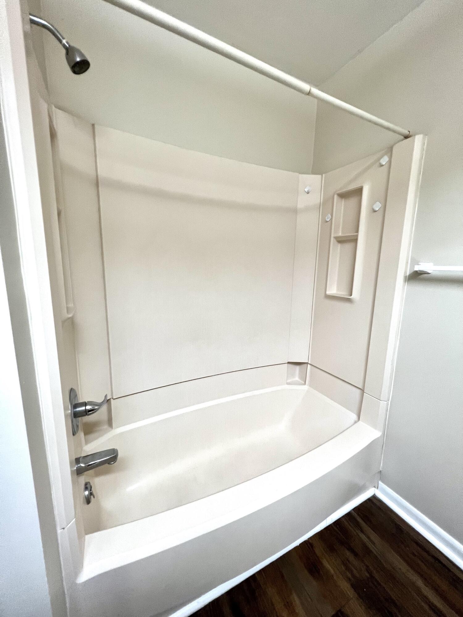 CEDAR RIDGE - Residential Lease