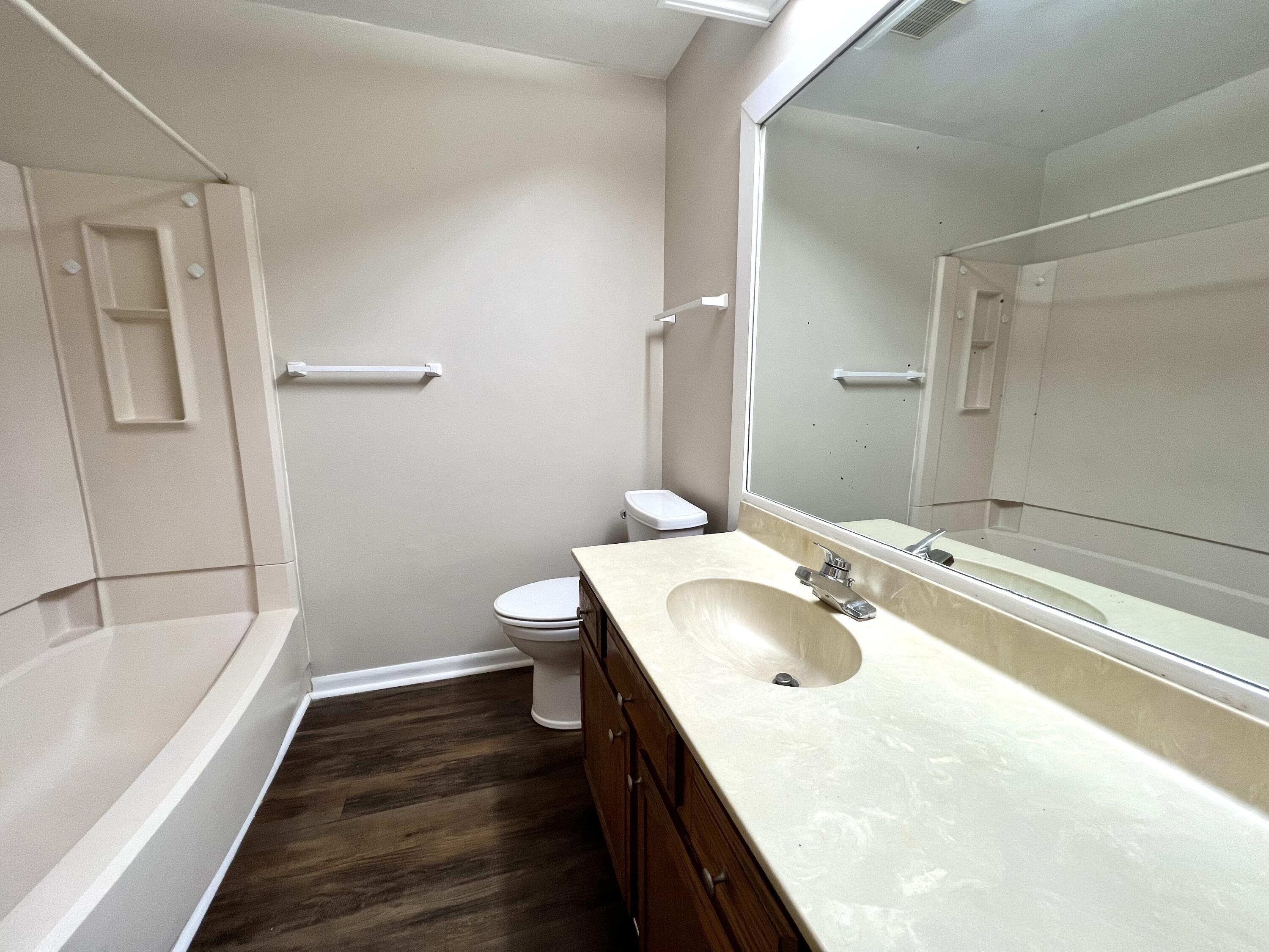 CEDAR RIDGE - Residential Lease