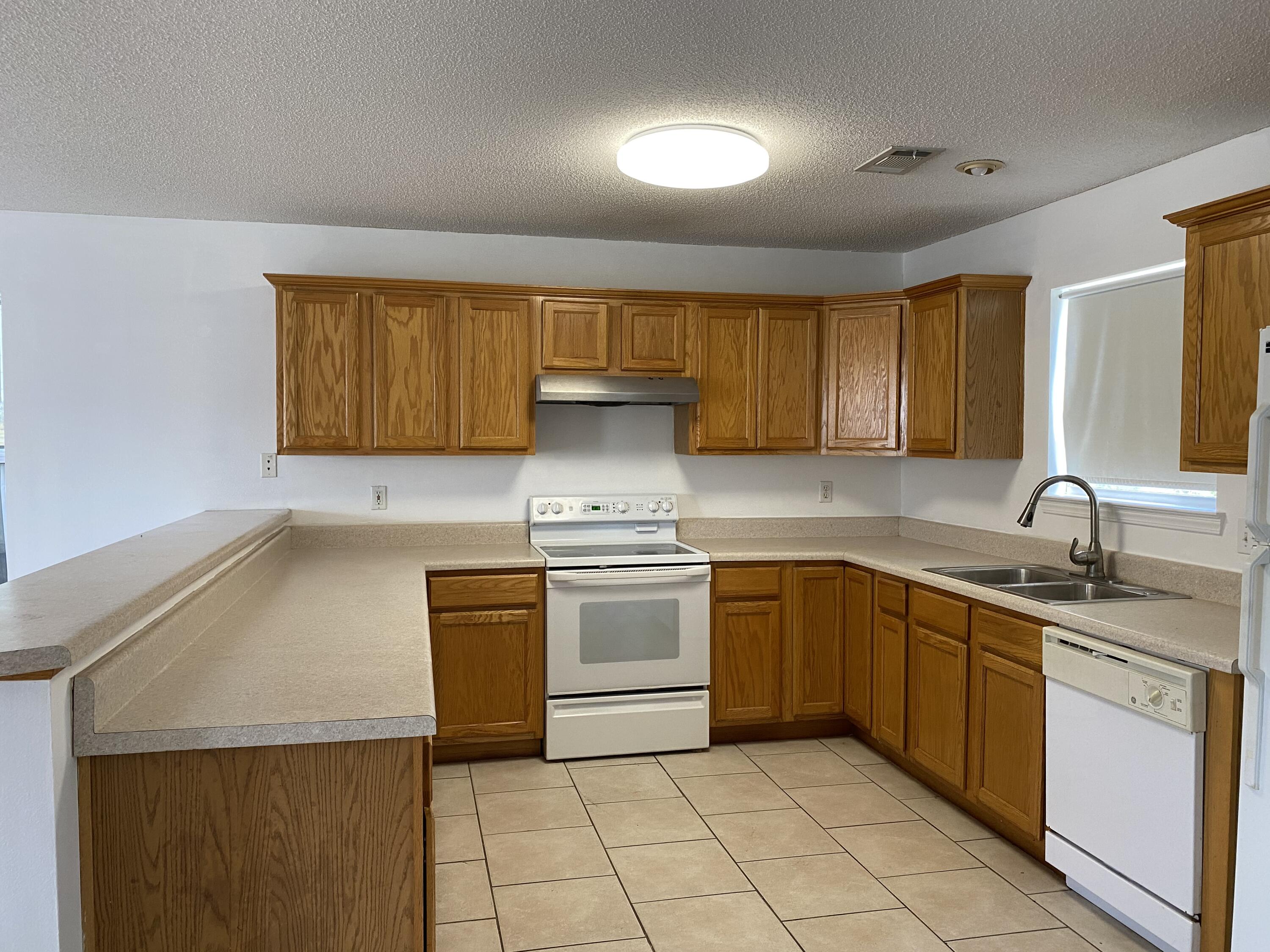 MAGNOLIA PARK PH 1 - Residential