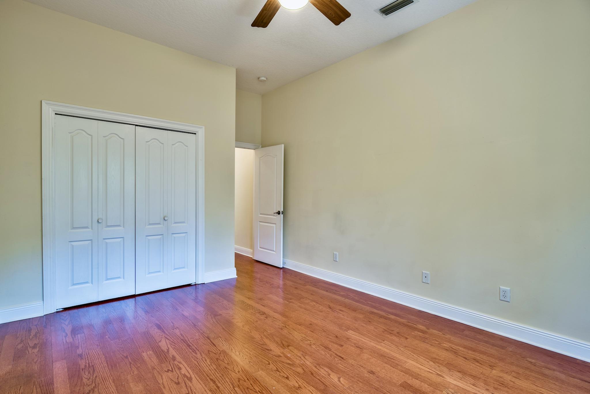 CHARDONNAY ESTATES - Residential
