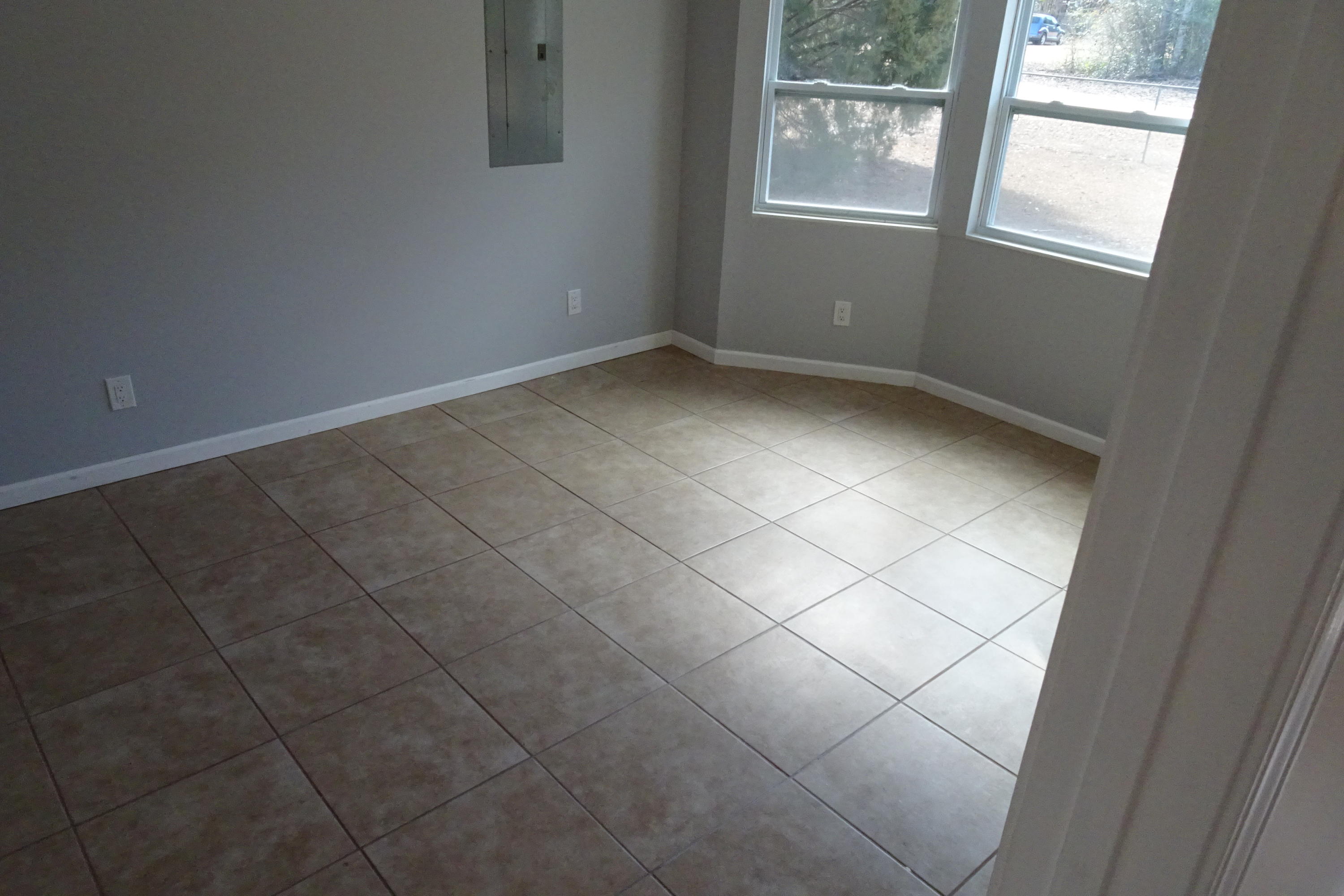 GREEN HILLS 1ST ADDN - Residential