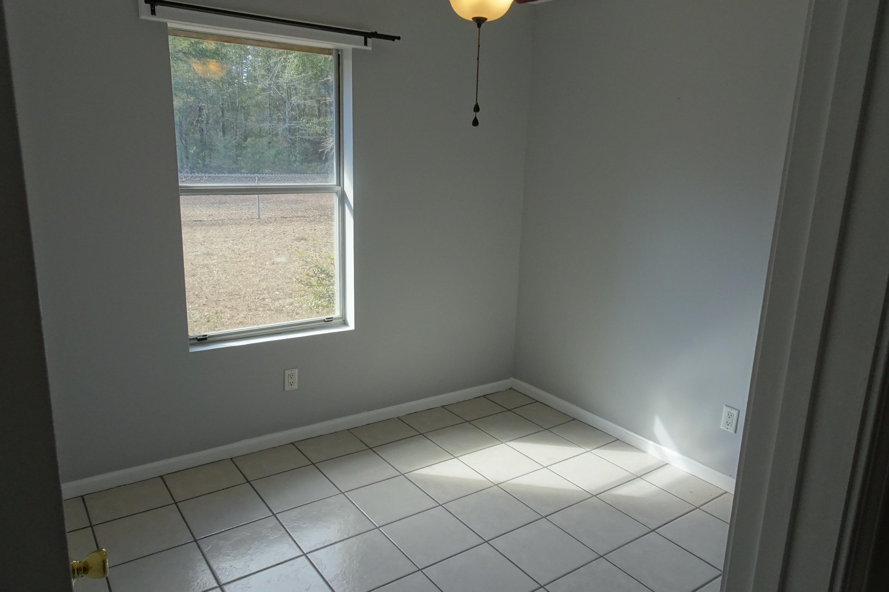 GREEN HILLS 1ST ADDN - Residential