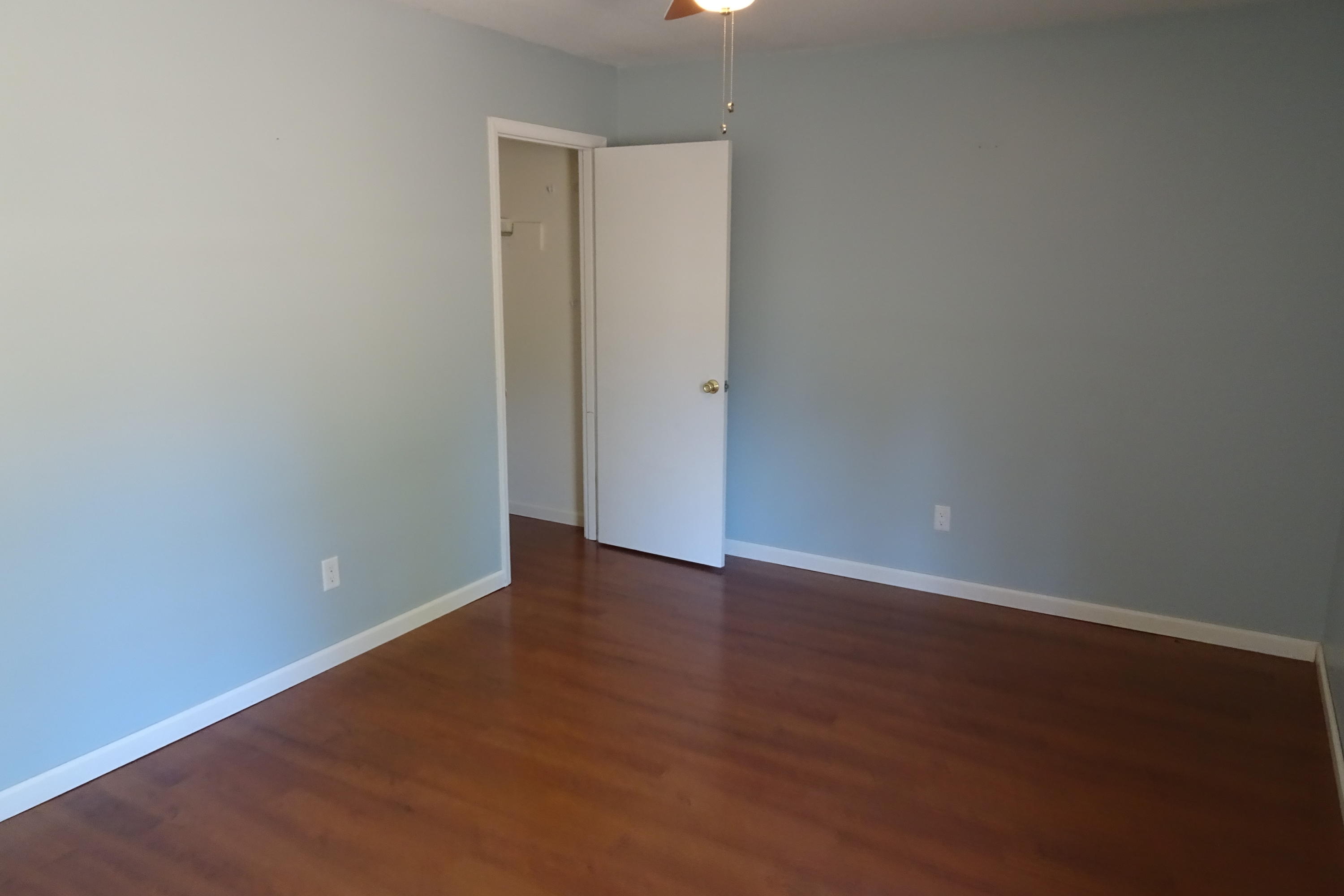 GREEN HILLS 1ST ADDN - Residential