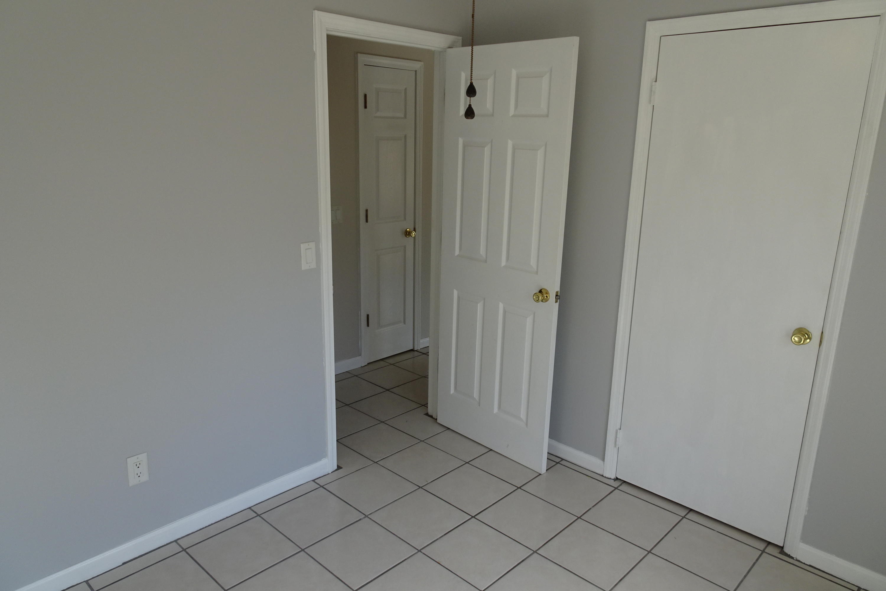 GREEN HILLS 1ST ADDN - Residential