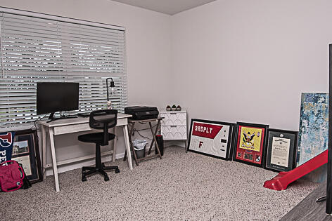 HERITAGE PLANTATION PH I LOT 1 BLK A - Residential Lease