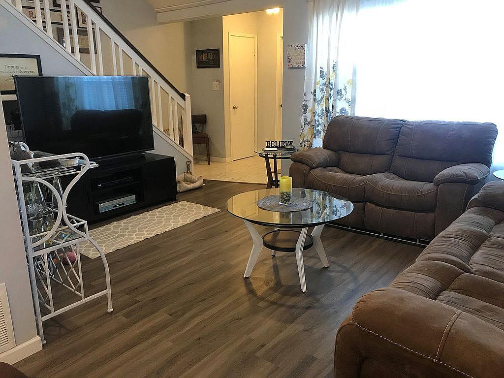 Beautifully updated Townhouse in a Great location.New Roof, luxury vinyl flooring throughout. 3 yr old refrigerator and dishwasher. 1 Year Home Warranty Included. Please call or text to set up an appointment to see.