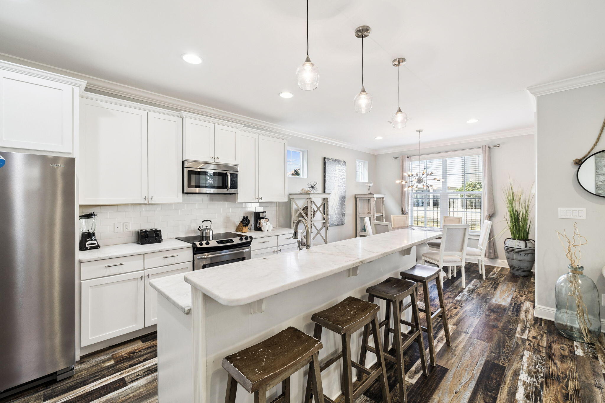 Villa Lago - Residential