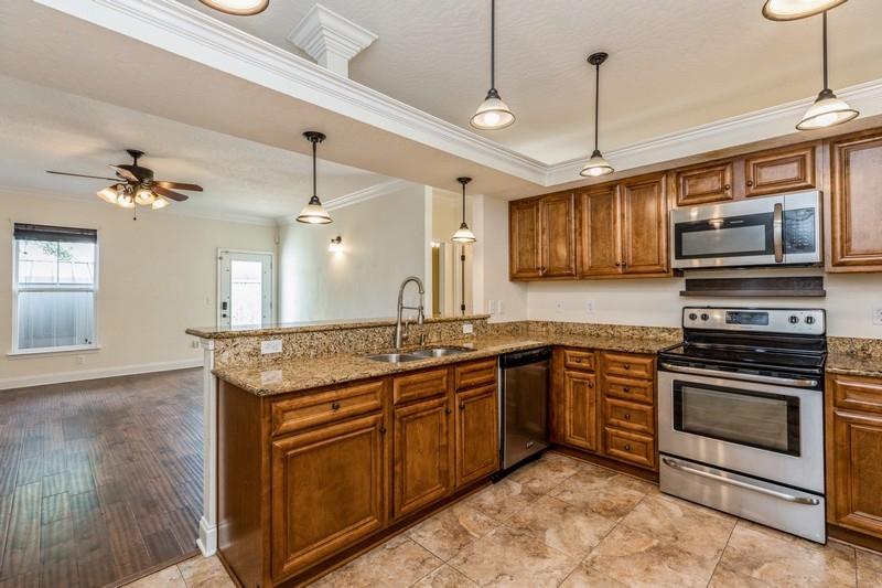 TRAILWOOD ESTATES - Residential