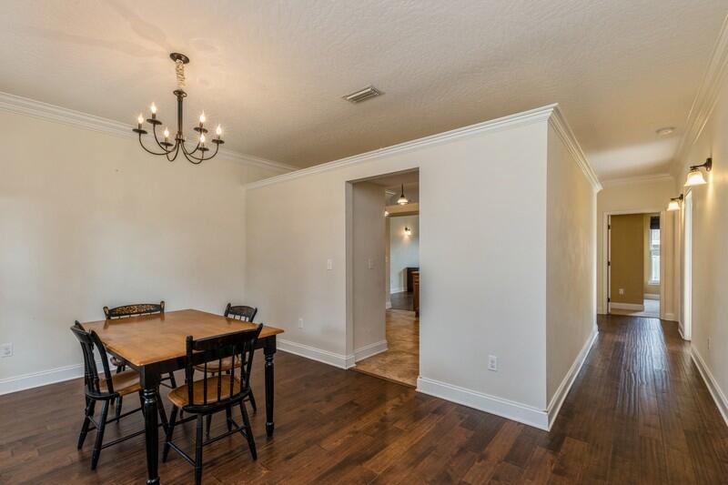 TRAILWOOD ESTATES - Residential