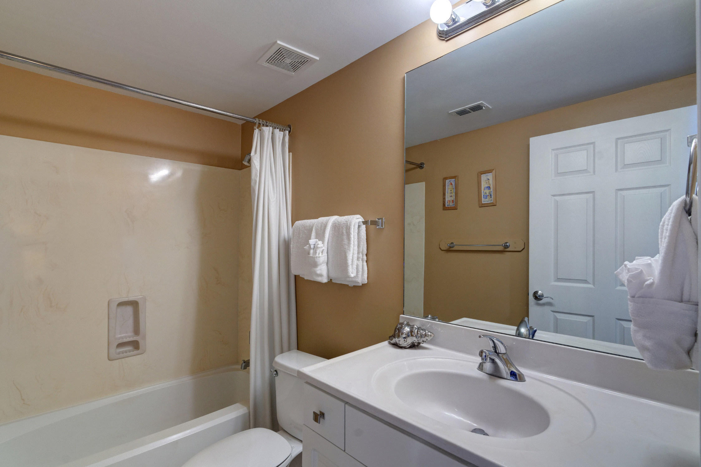 STERLING SHORES - Residential