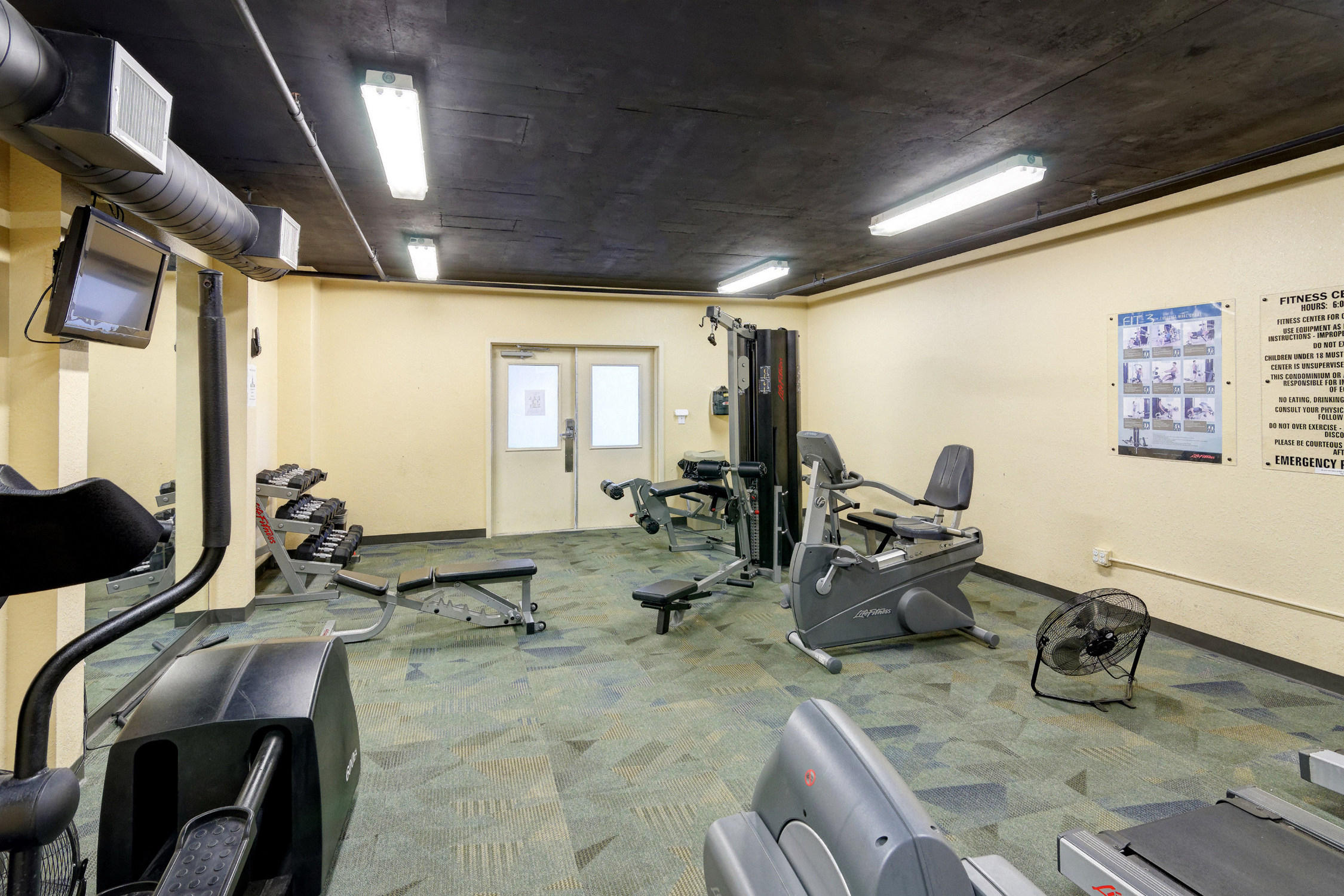 STERLING SHORES - Residential