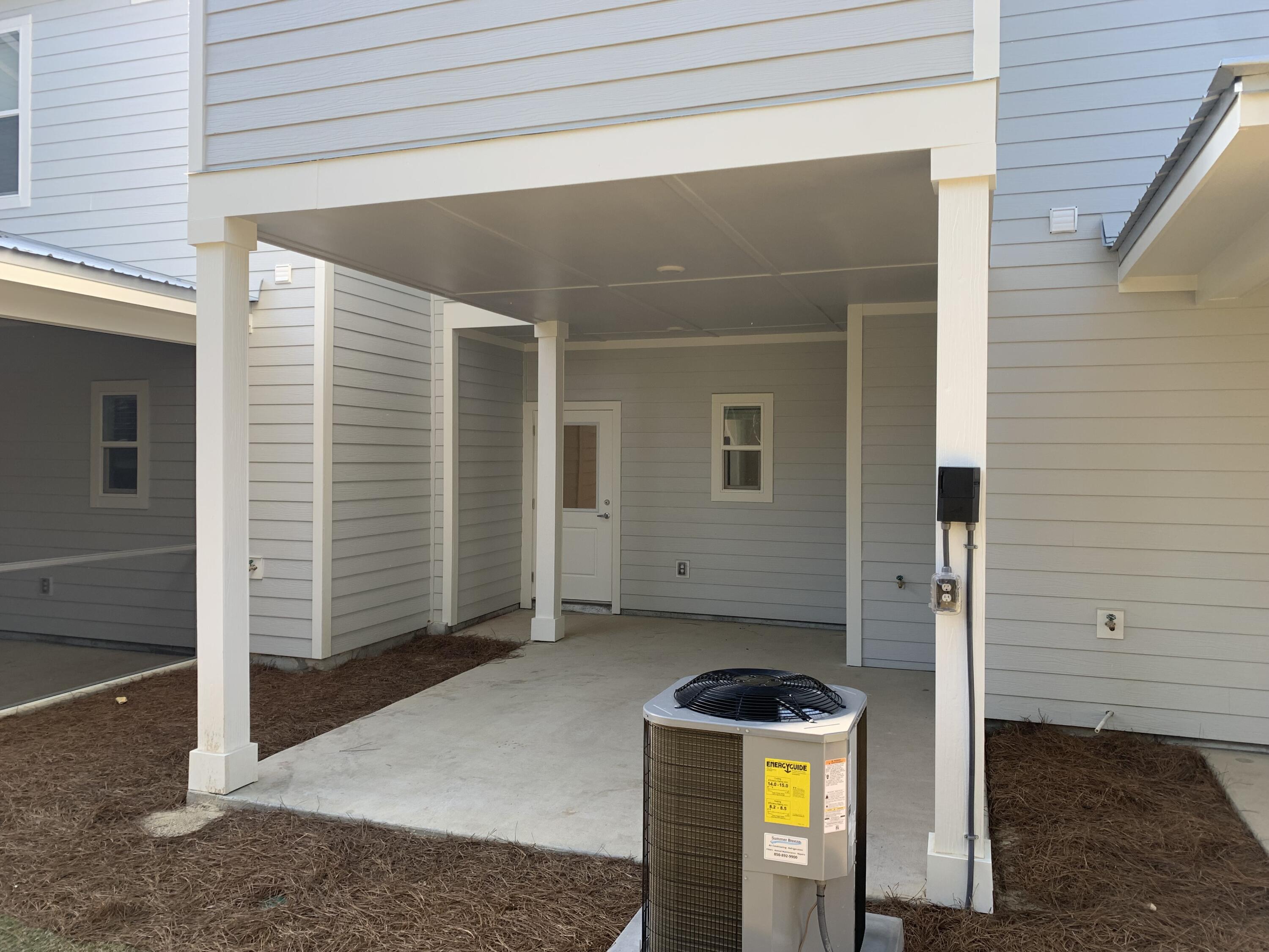 VERANDAS AT FREEPORT - Residential Lease