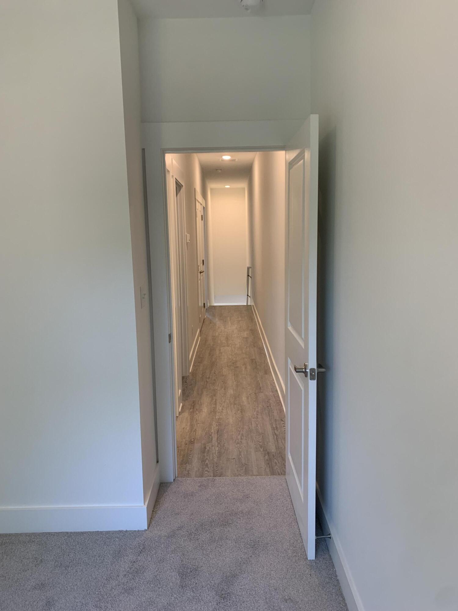 VERANDAS AT FREEPORT - Residential Lease