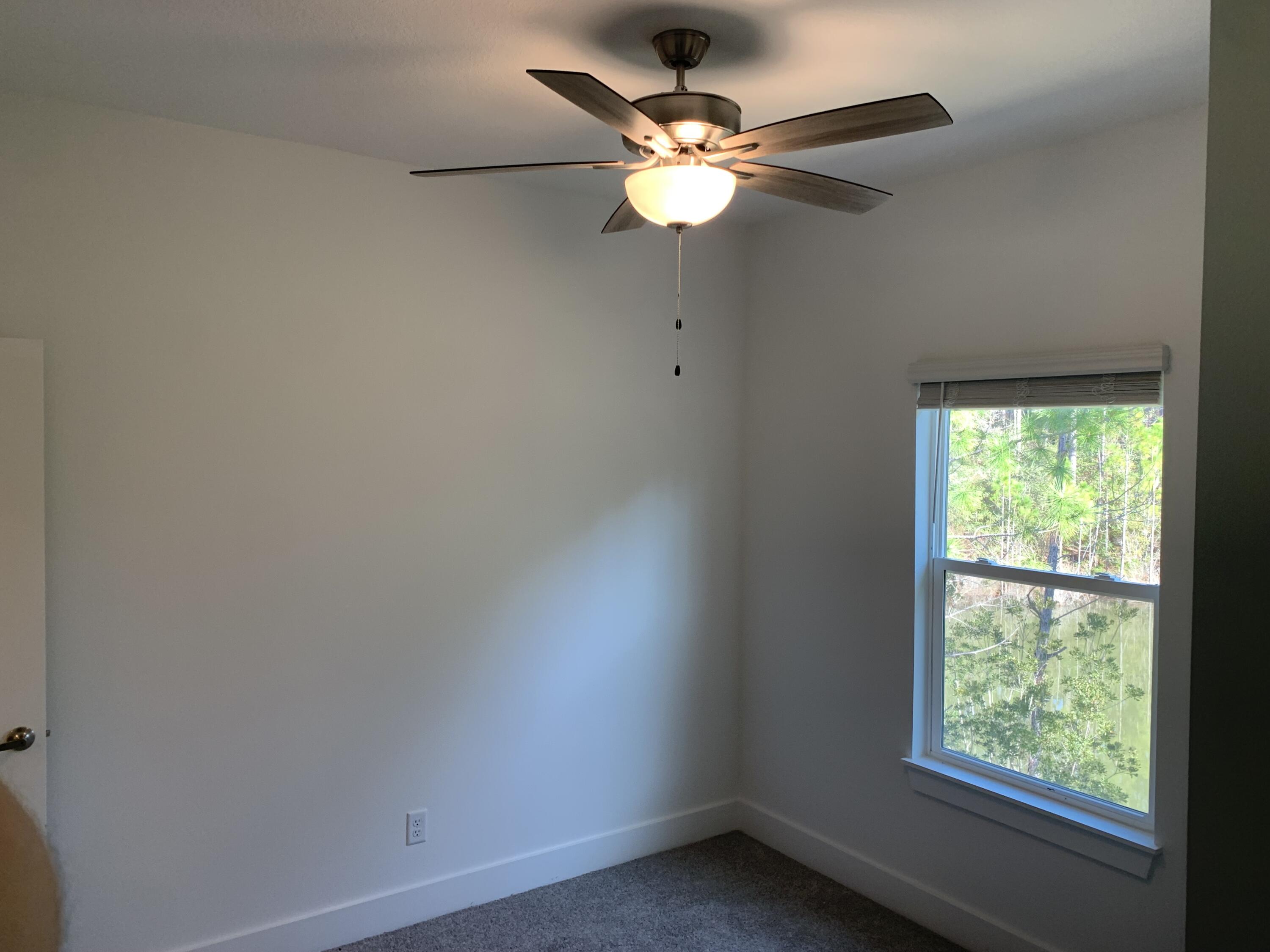 VERANDAS AT FREEPORT - Residential Lease