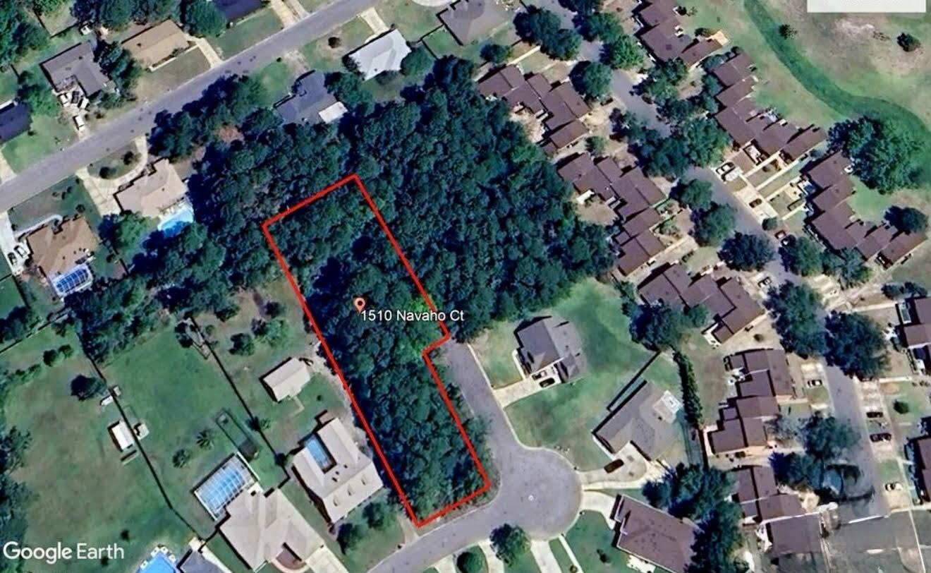 Build your dream home on this spacious 0.93-acre lot located in a quiet cul-de-sac within the desirable Perdido Bay Golf Course community!✅ Build-ready: Sewer tap, water line, and ECUA impact fees are already paid.✅ Permits approved: County land use permit in hand--just bring your builder and house plans!✅ Extras included: Survey and studies available upon request. Home plans may also be conveyed with sale.✅ Ideal lot: Mostly cleared and level, located in a well-established neighborhood with low HOA--just $50/year.Enjoy the peace, privacy, and potential of this fantastic location, just minutes from NAS Pensacola, Perdido Key beaches, and Big Lagoon State Park. All offers considered--seller is no longer relocating to the area so this ready-to-build opportunity is available now!