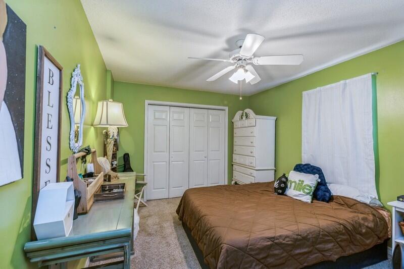 ROCKY BAYOU ESTATES 10B - Residential