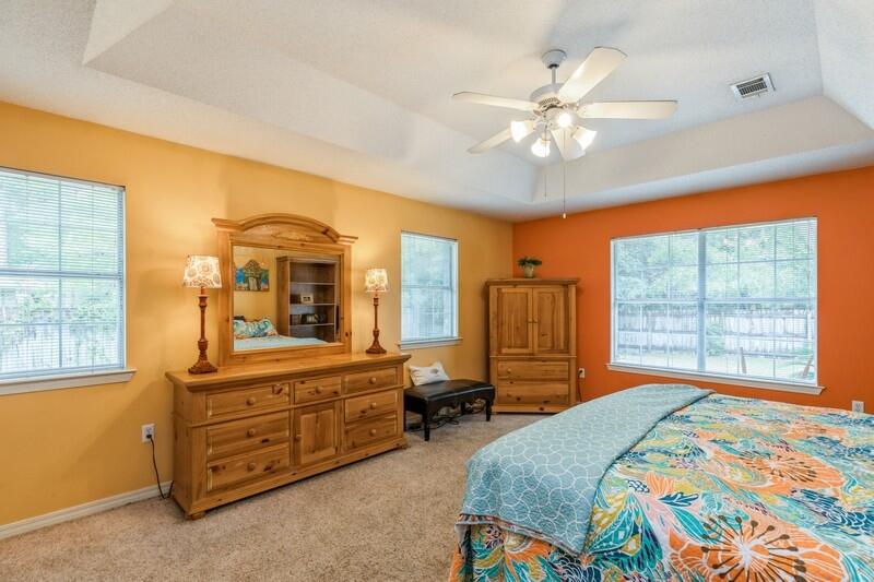 ROCKY BAYOU ESTATES 10B - Residential