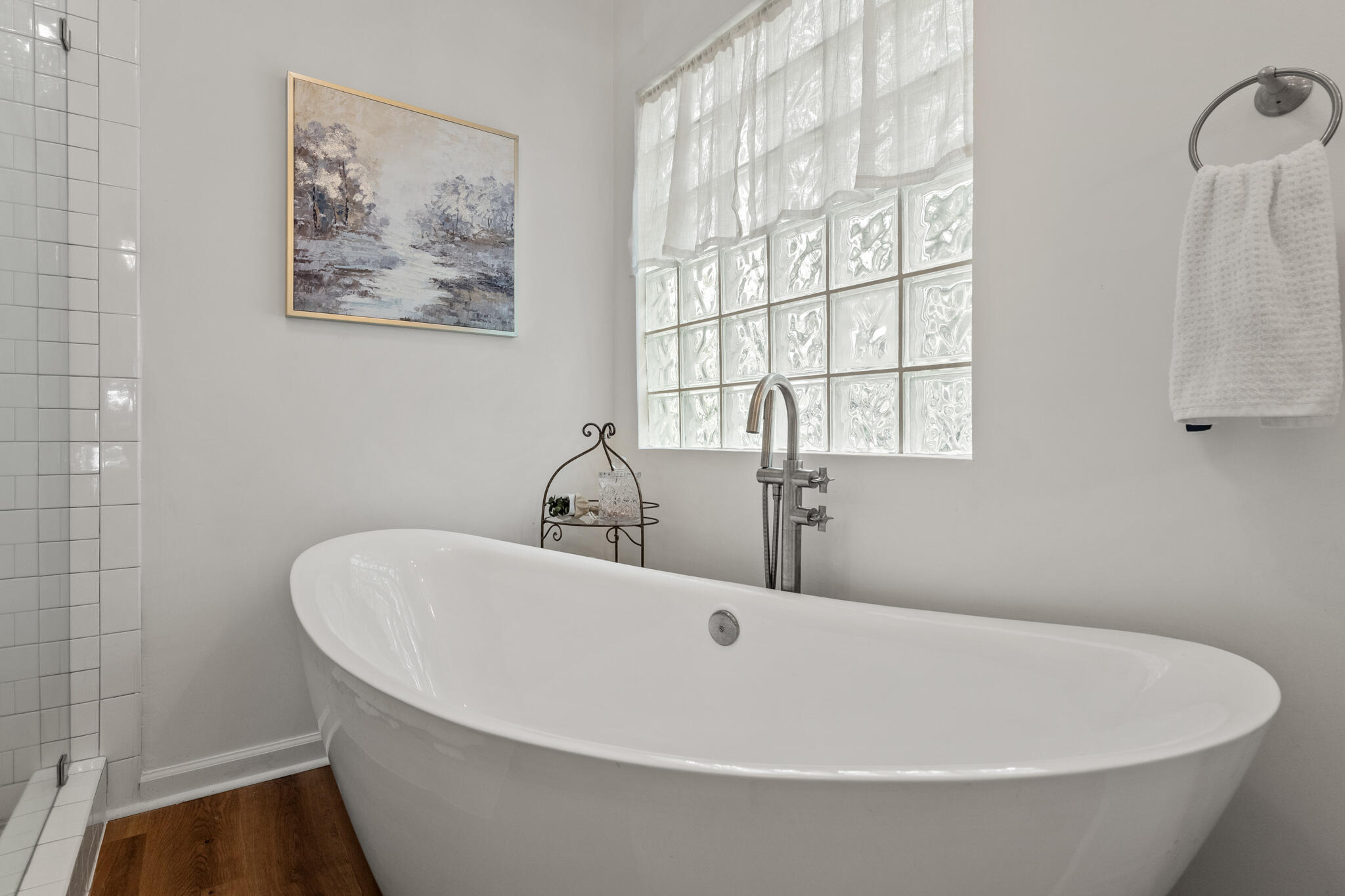SEABREEZE - Residential