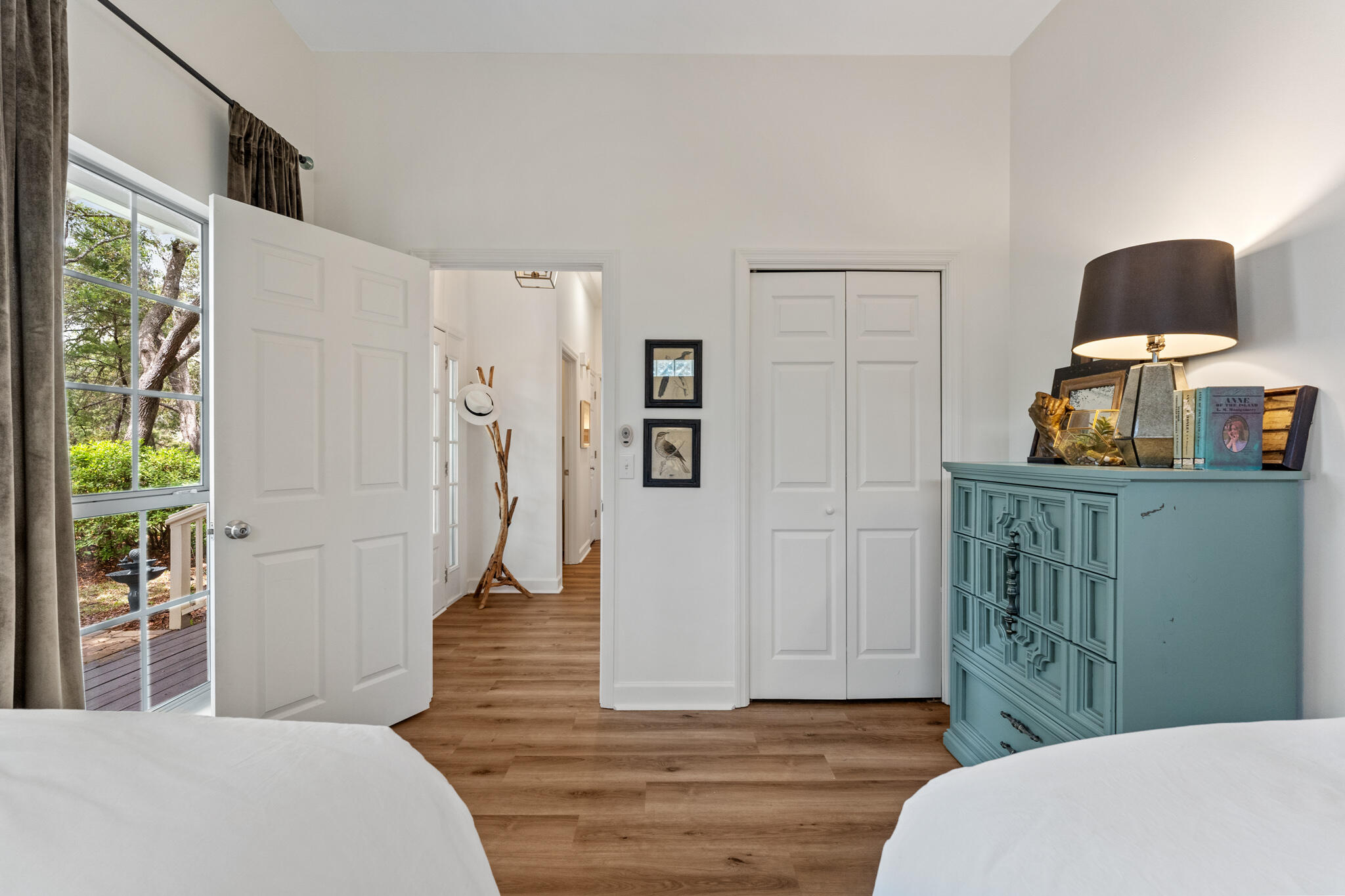 SEABREEZE - Residential