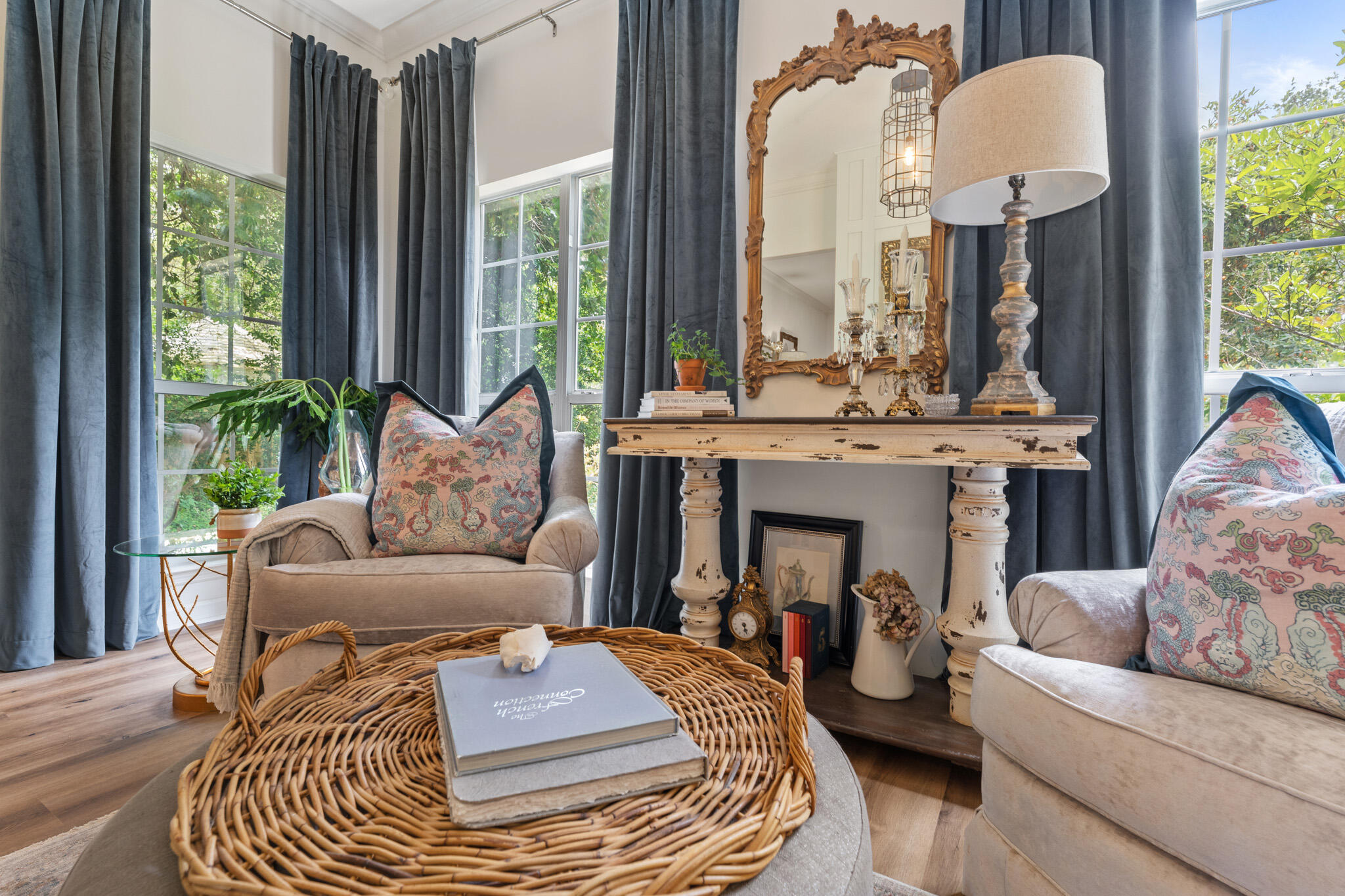 SEABREEZE - Residential