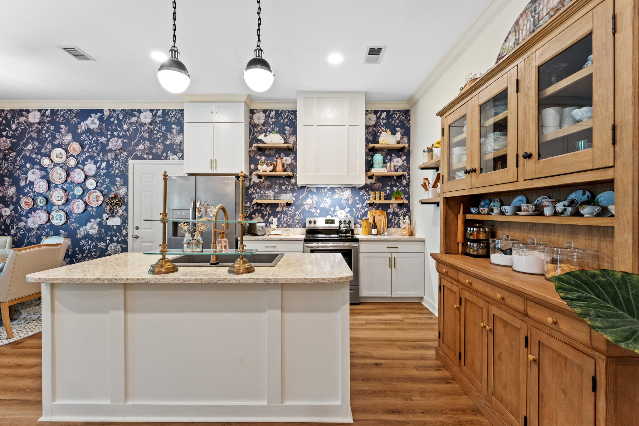 SEABREEZE - Residential