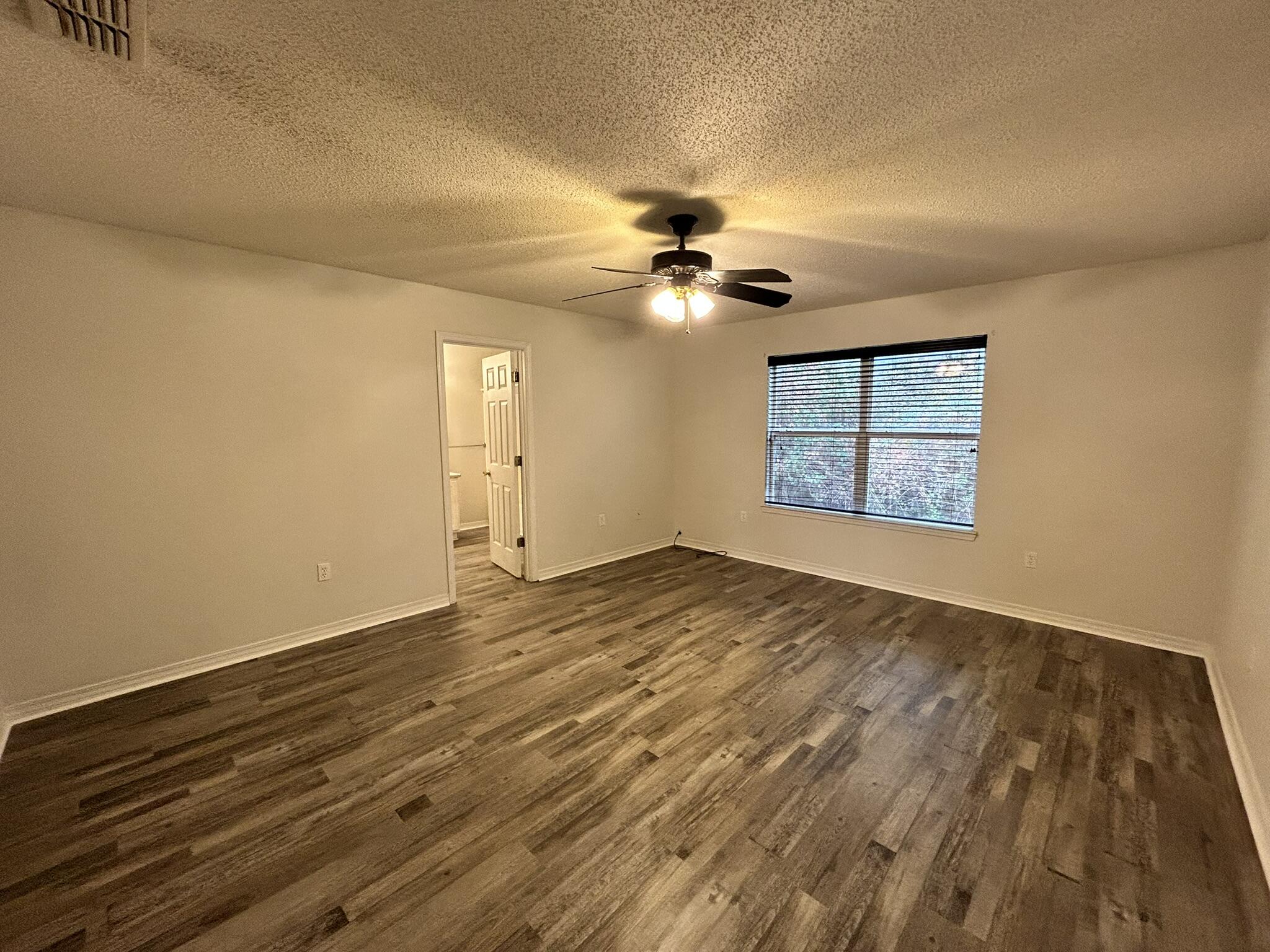 REDSTONE ESTATES - Residential Lease