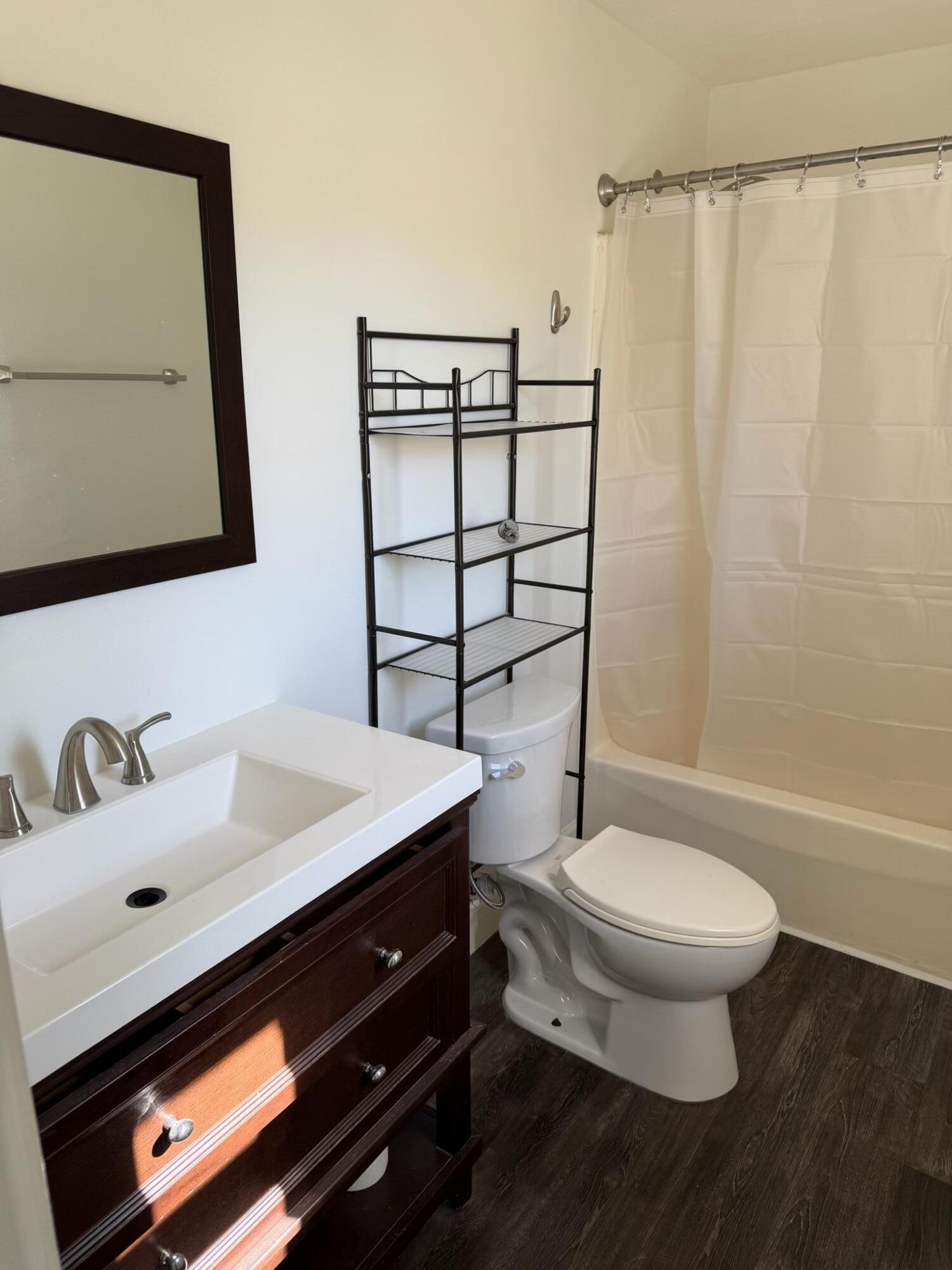 SEA HILLS 3RD - Residential