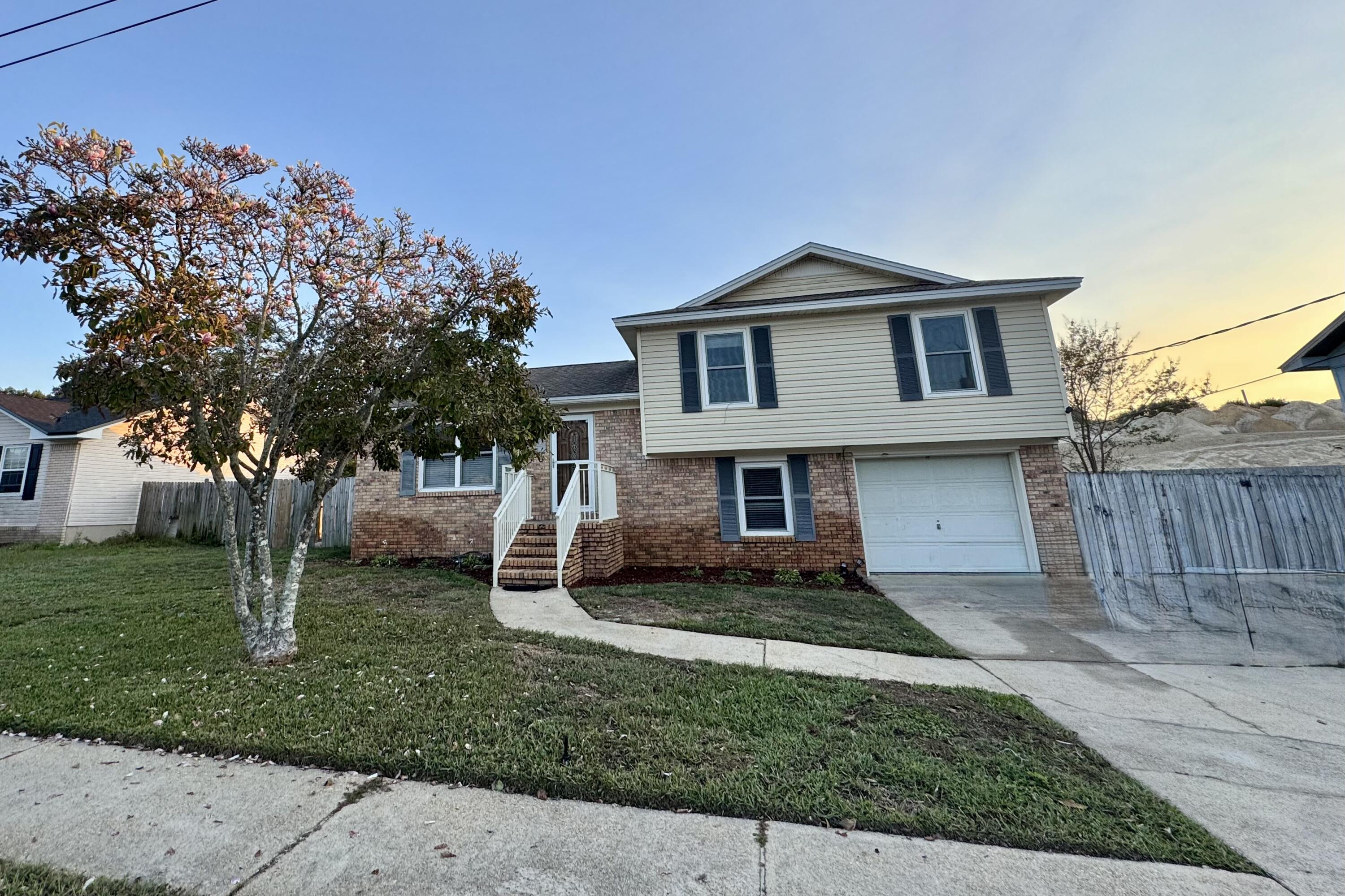 SEA HILLS 3RD - Residential