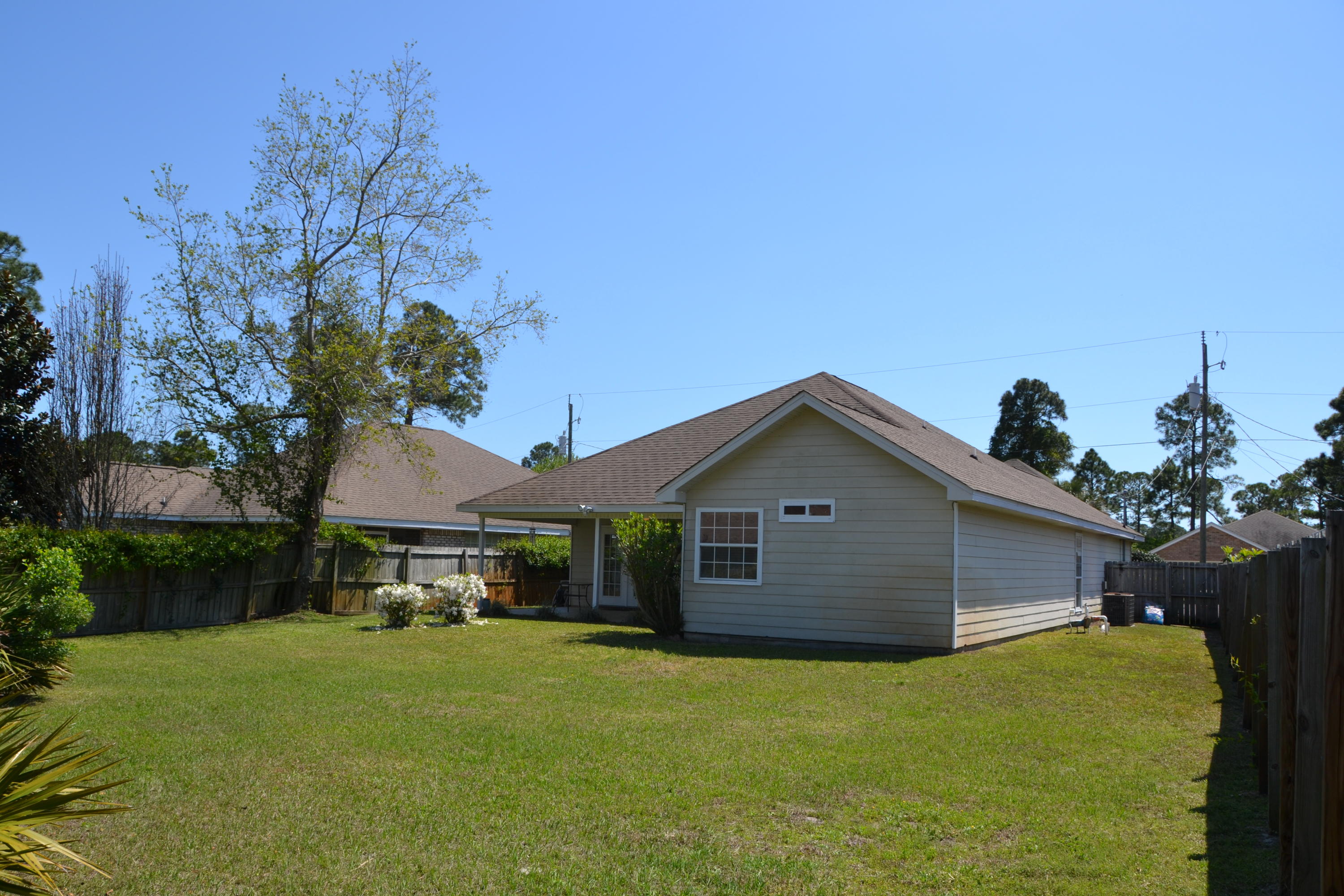 OLDE FLORIDA LAKES - Residential