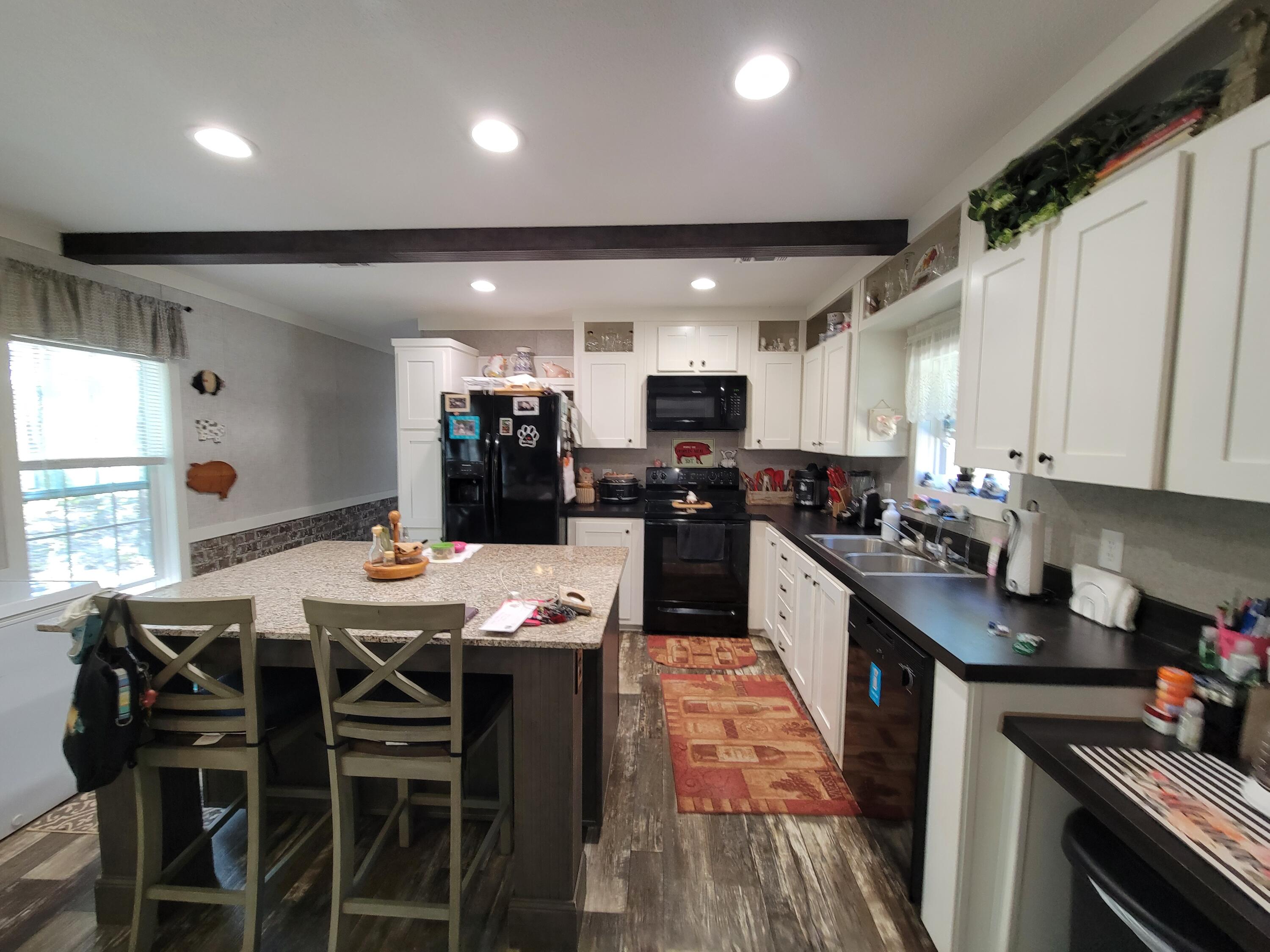 OAKWOOD LAKES ESTATES Unit 7 Oakwood Hills - Residential