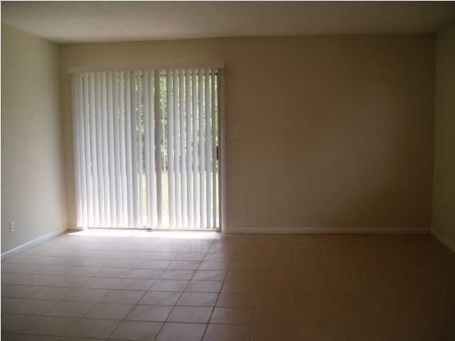 SUNSET STRIP - Residential Lease