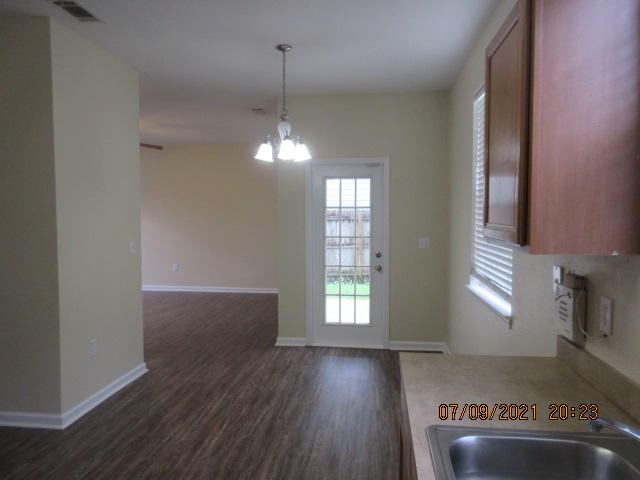 SANDY RIDGE ESTATES - Residential