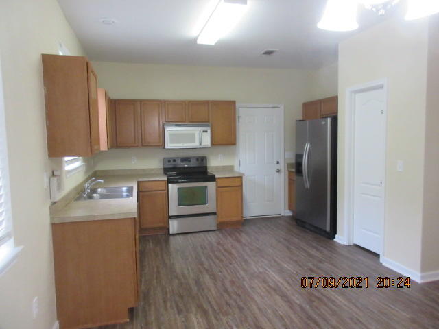 SANDY RIDGE ESTATES - Residential