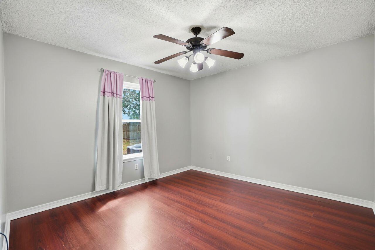 COUNTRYVIEW ESTATES 4TH ADDN PH 4 - Residential