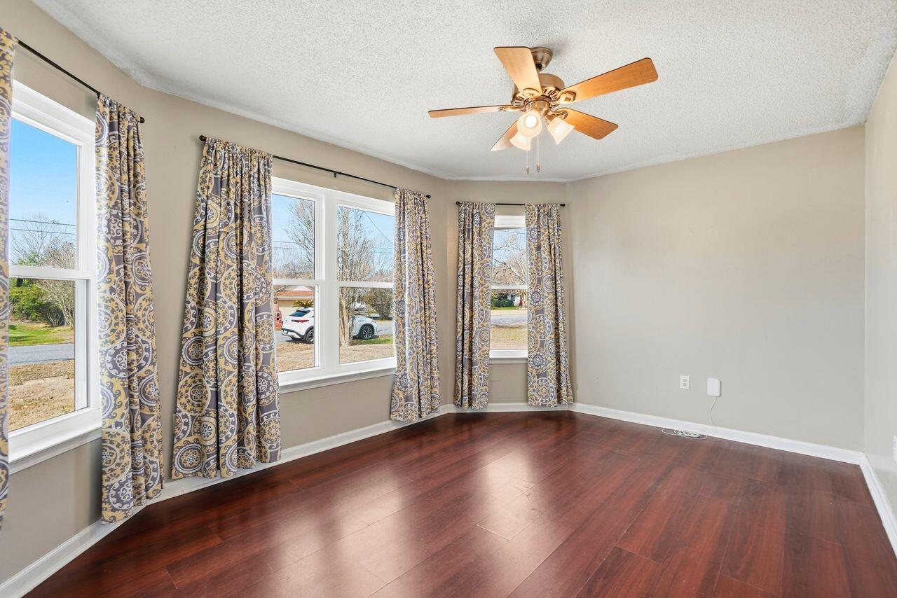 COUNTRYVIEW ESTATES 4TH ADDN PH 4 - Residential