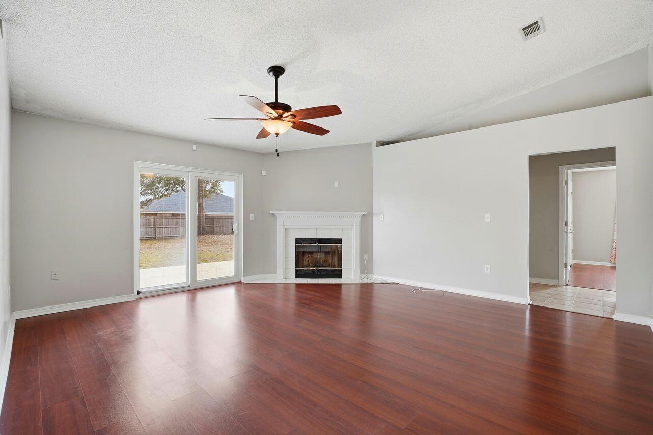 COUNTRYVIEW ESTATES 4TH ADDN PH 4 - Residential