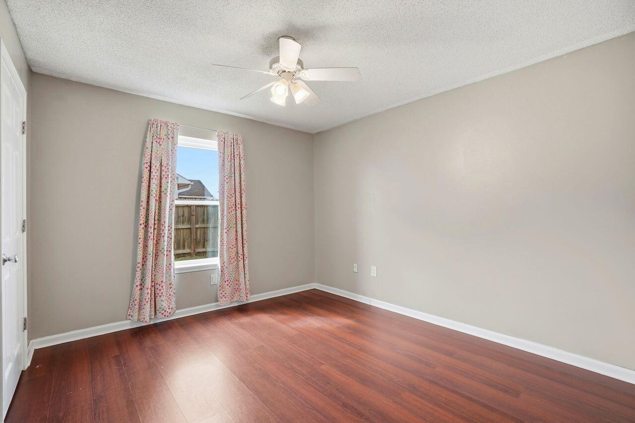 COUNTRYVIEW ESTATES 4TH ADDN PH 4 - Residential