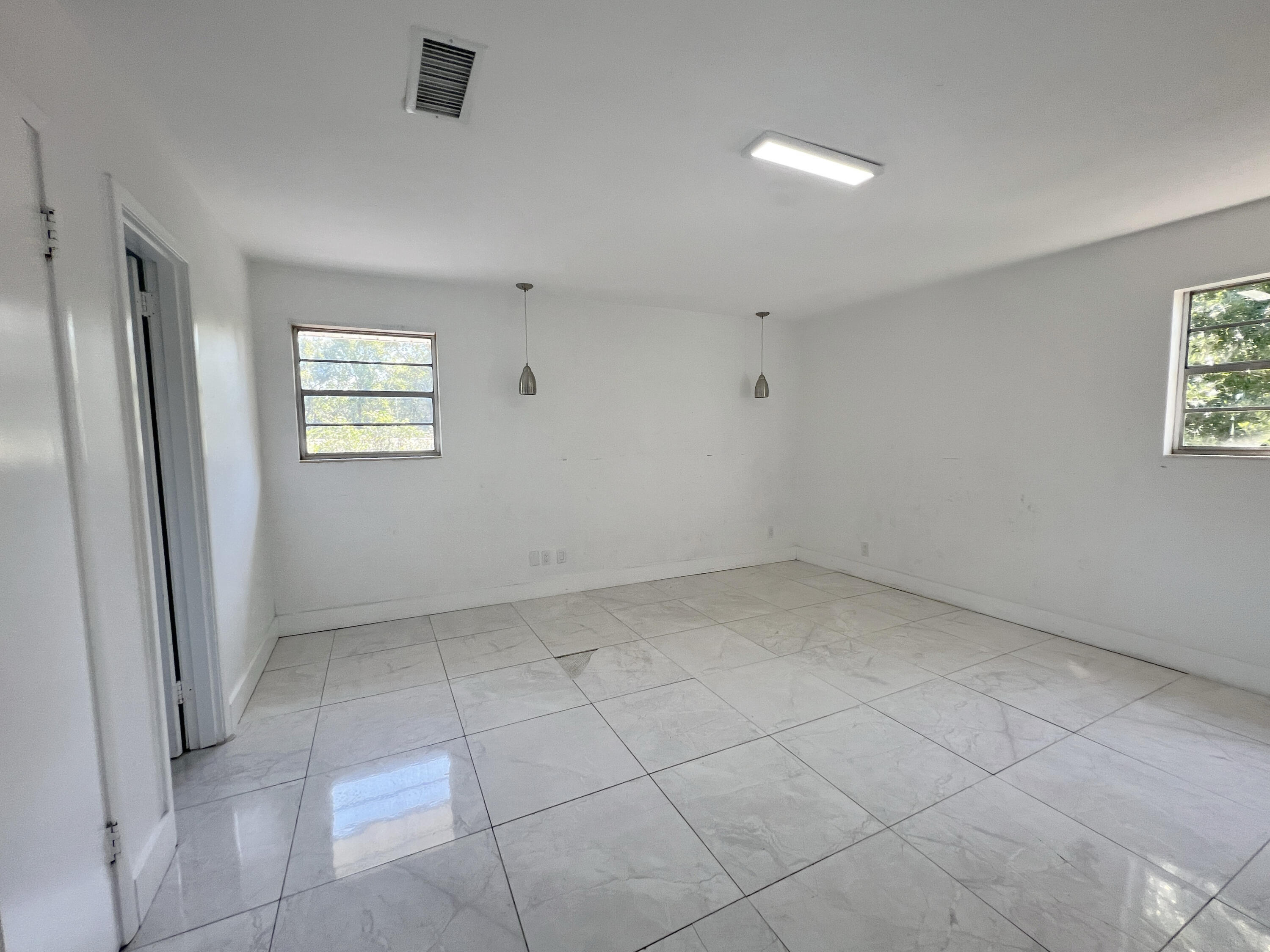 OAKFIELD ACRES - Residential