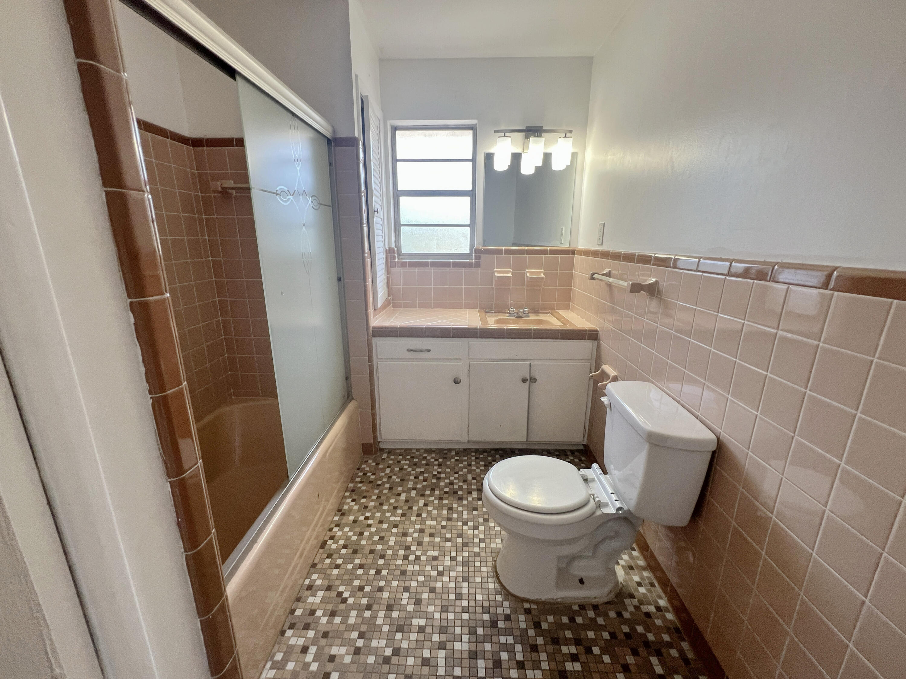 OAKFIELD ACRES - Residential