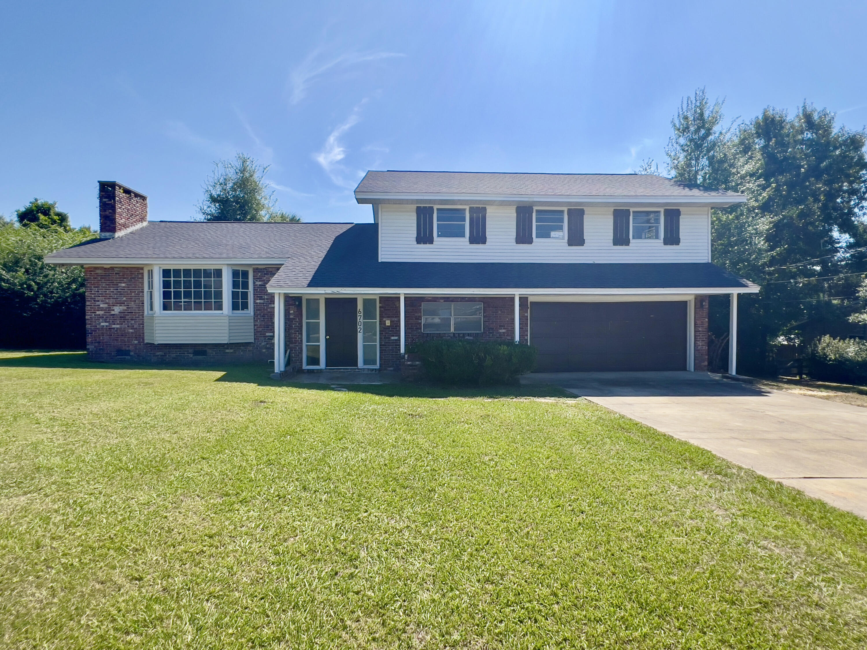 OAKFIELD ACRES - Residential