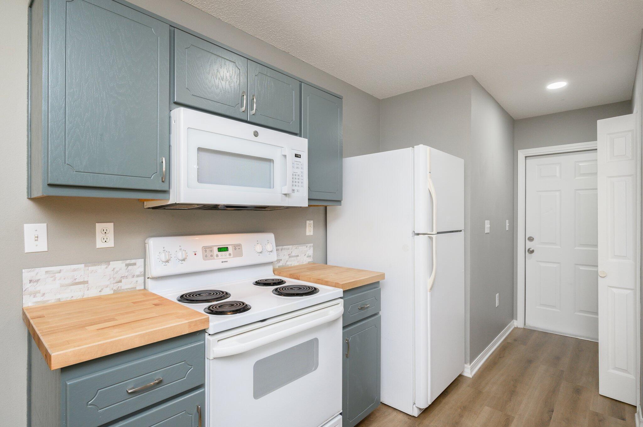 ADAMS POWELL - Residential