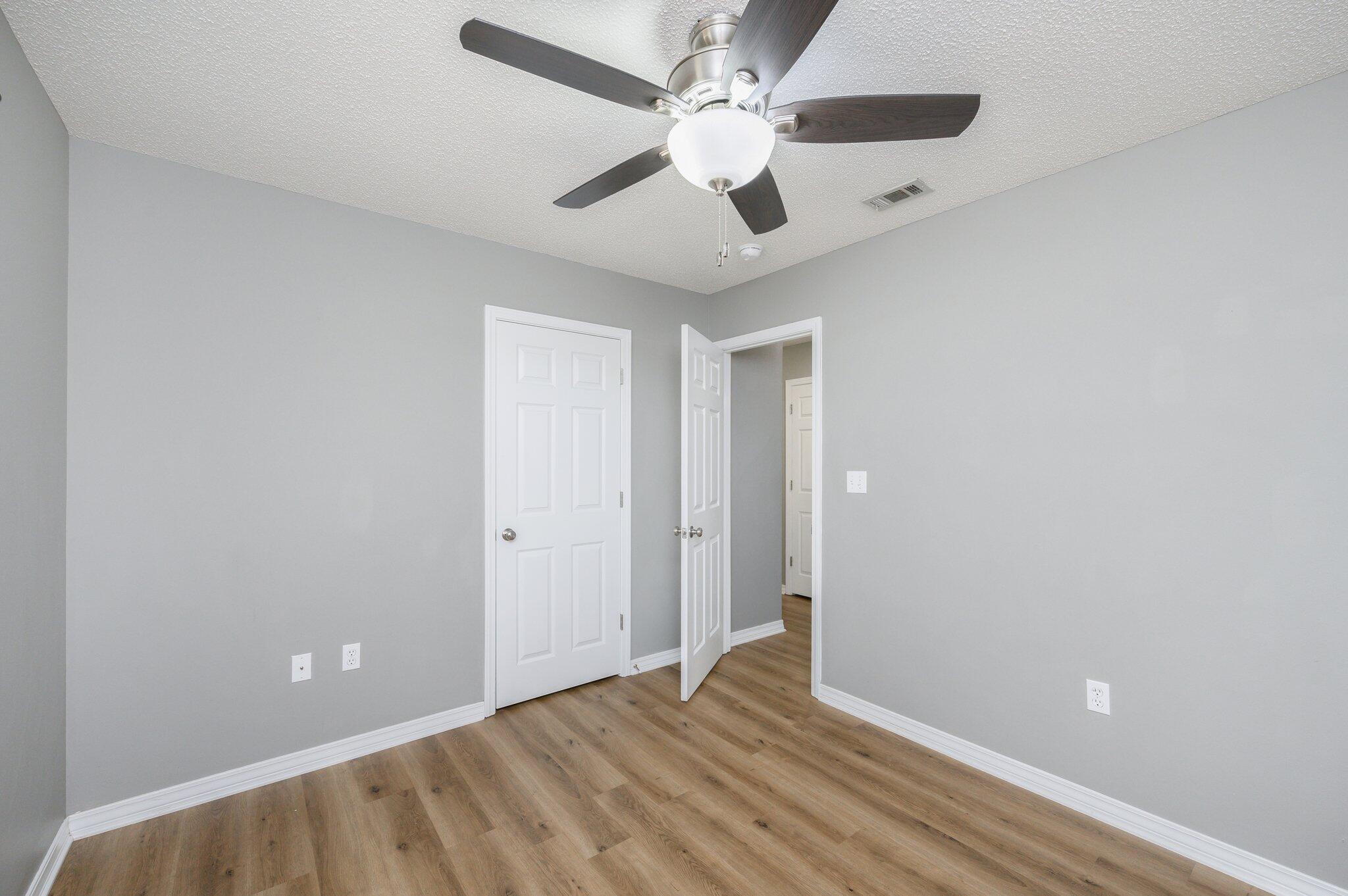 ADAMS POWELL - Residential