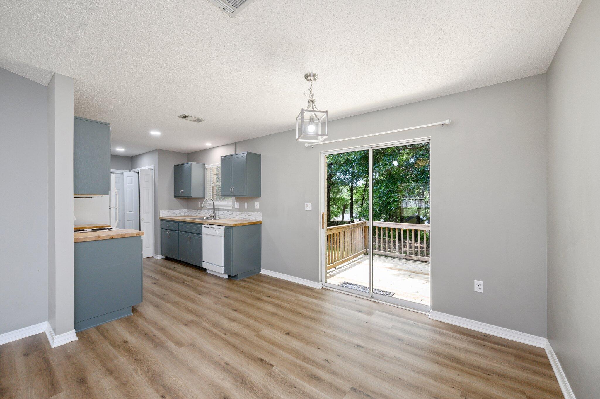 ADAMS POWELL - Residential