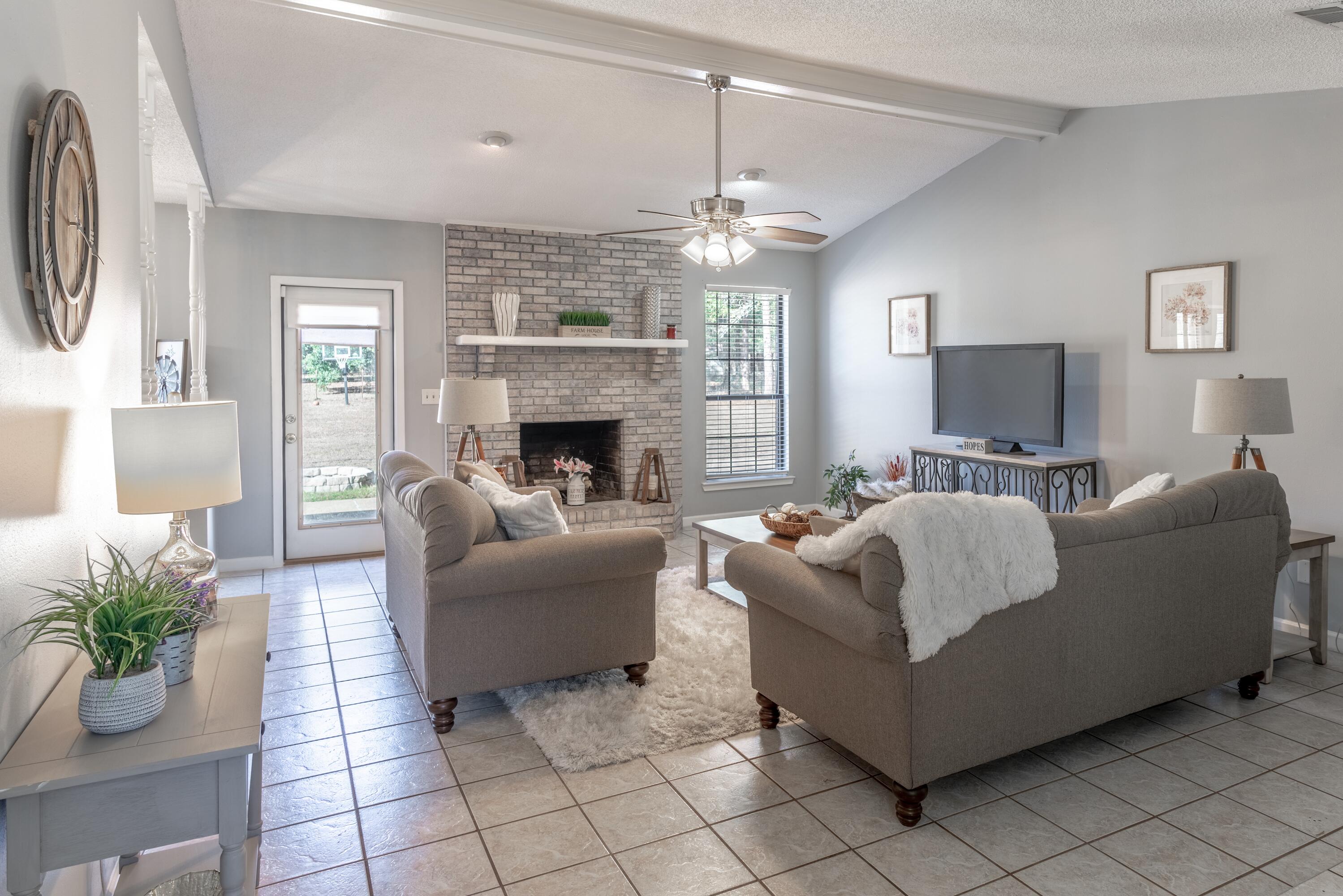 NONESUCH WAY - Residential