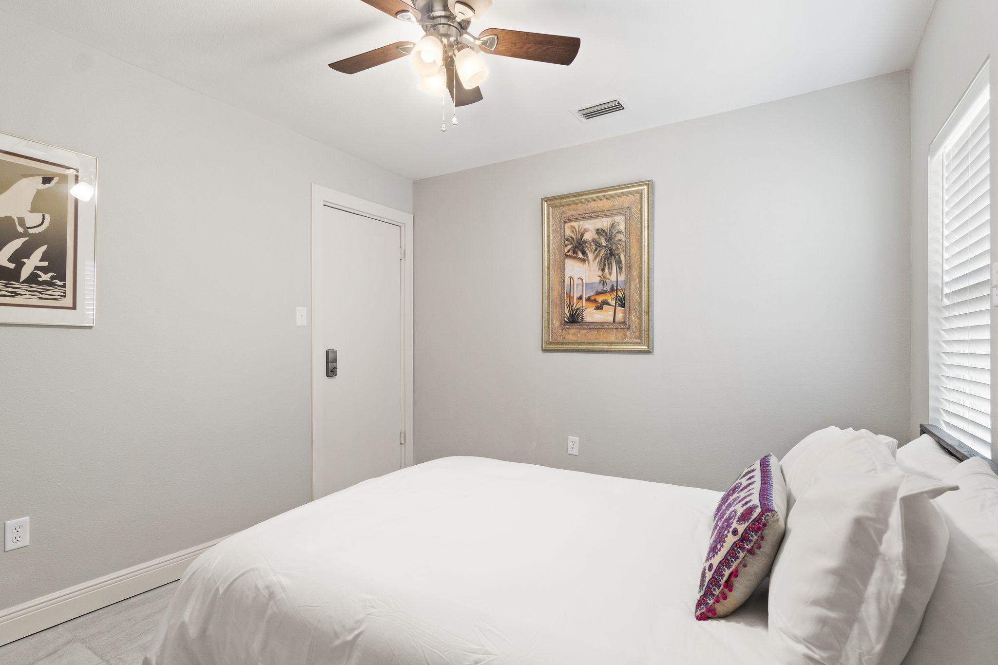 PINECREST HILLS - Residential