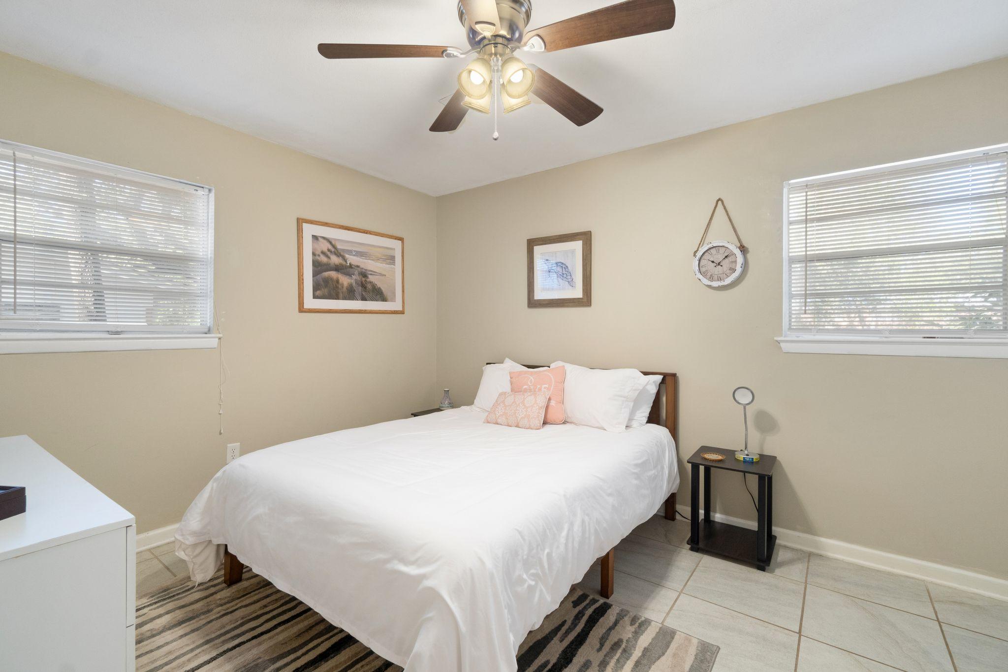 PINECREST HILLS - Residential