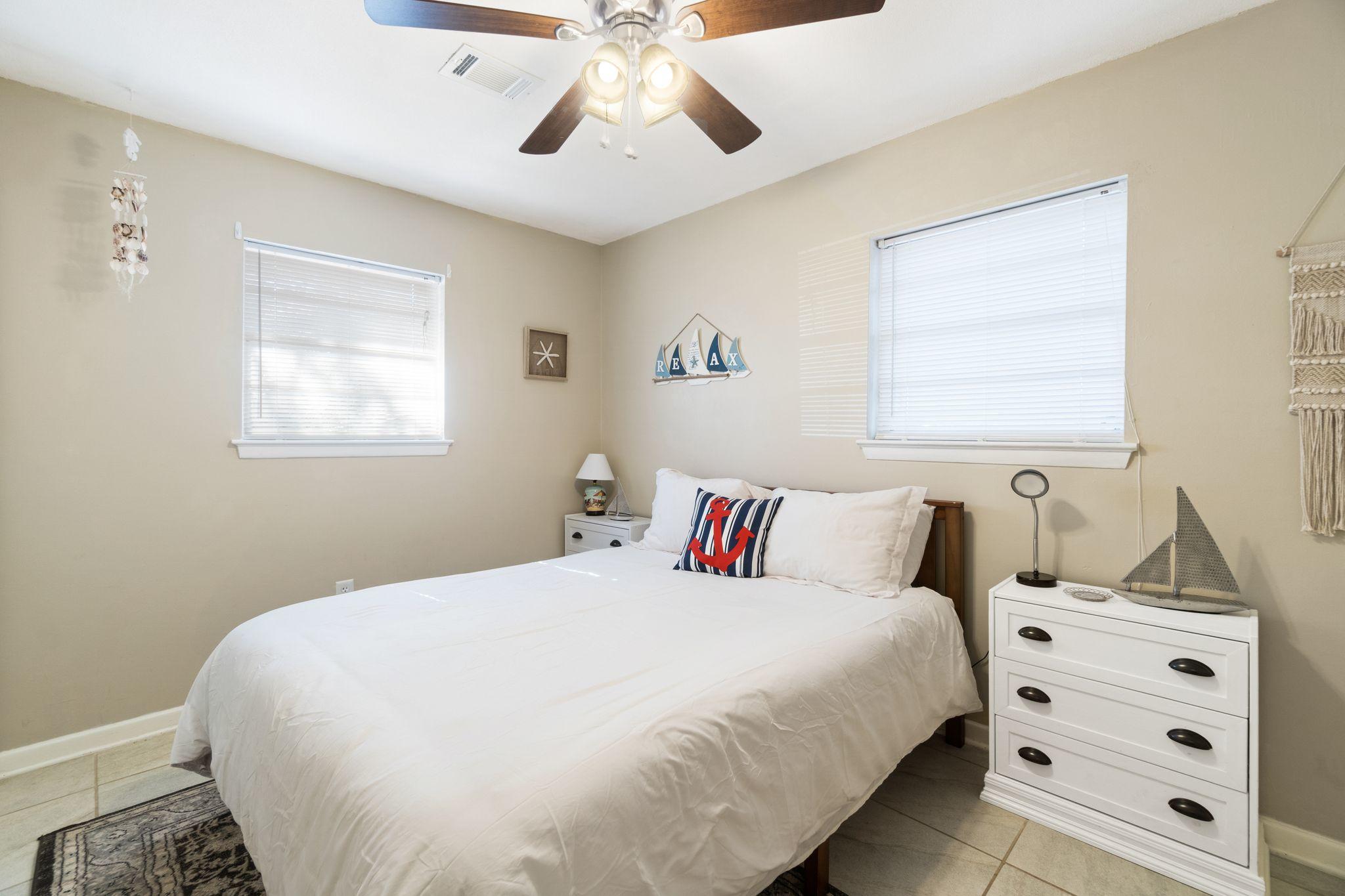 PINECREST HILLS - Residential