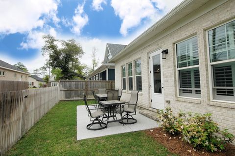 A home in Niceville