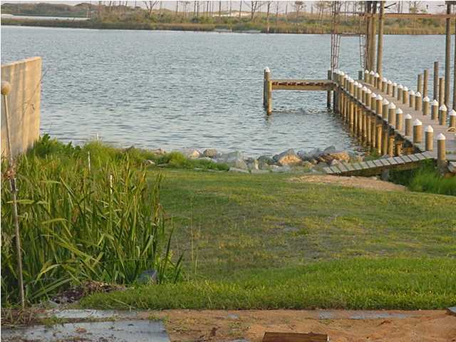 PIRATES LANDING - Land