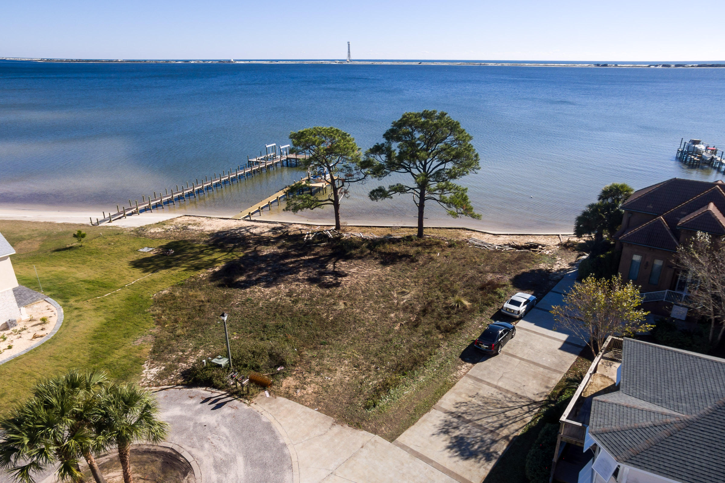 WATERLOO ESTATES - Land